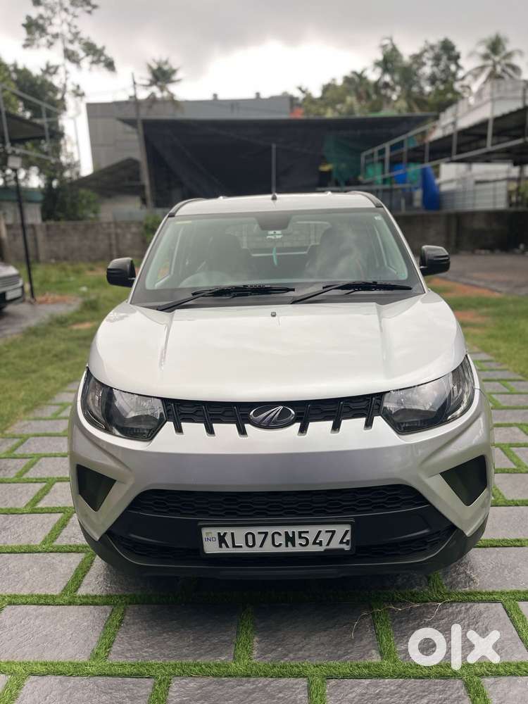 Mahindra Kuv 100 Mahindra-kuv-100-d75-k2-plus, 2017, Petrol