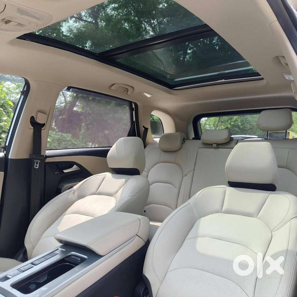 Mg Hector Plus Savvy Pro 1.5 Turbo Petrol Cvt 7 Str, 2023, Petrol
