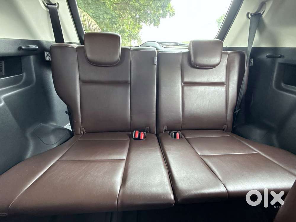 Toyota Innova Hycross 2.0 Zx (o) Hybrid 7 Str, 2024, Petrol