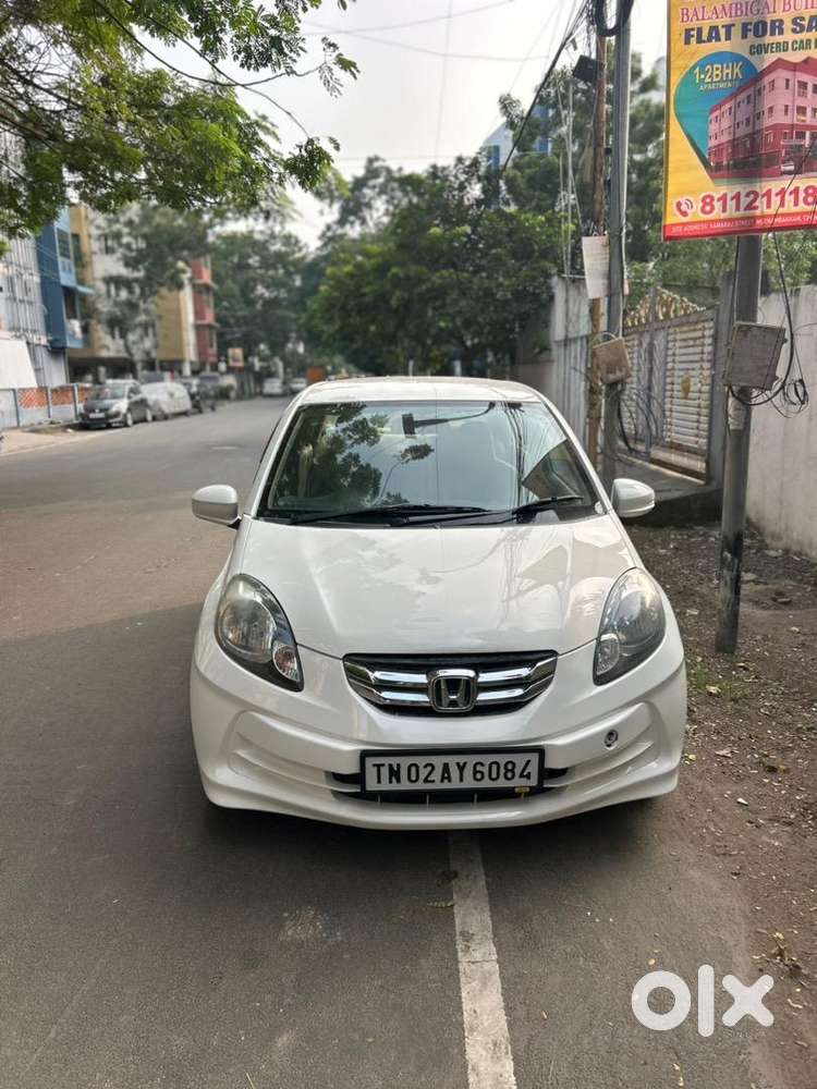 Honda Amaze 2013 Petrol Well Maintained