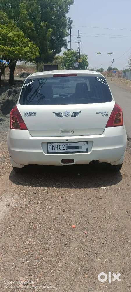 Maruti Swift Vxi Bs Iv - 2011