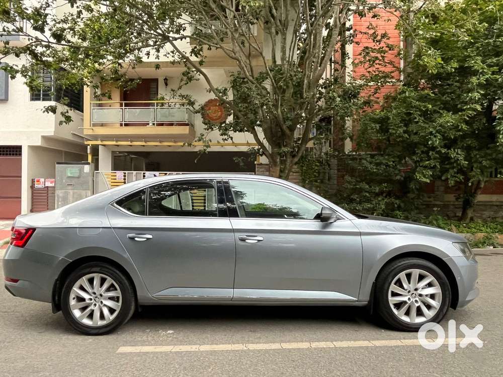 Skoda Superb, 2018, Petrol