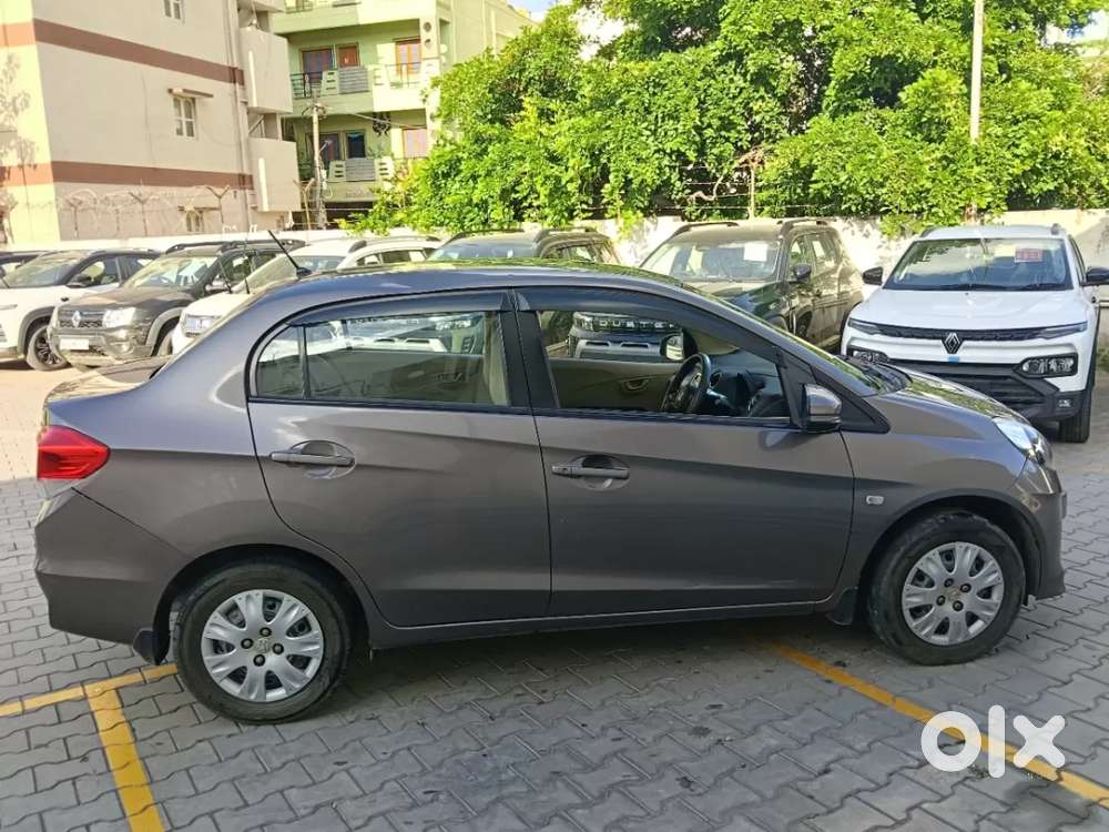 Honda Amaze S Mt I-vtec, 2015, Cng & Hybrids