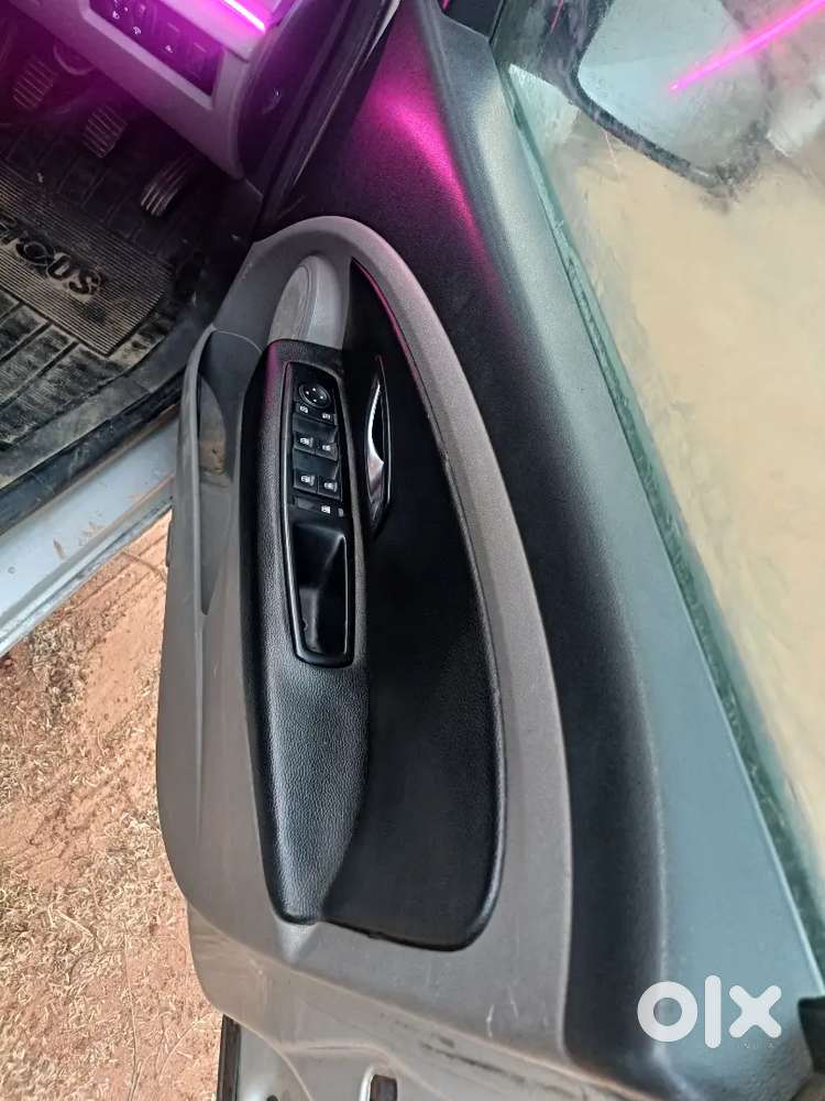Renault Fluence 2013 Diesel 110000 Km Driven
