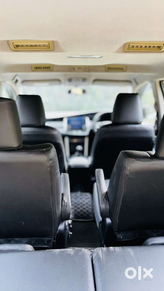 Toyota Innova Crysta 2.4 G Mt, 2017, Diesel