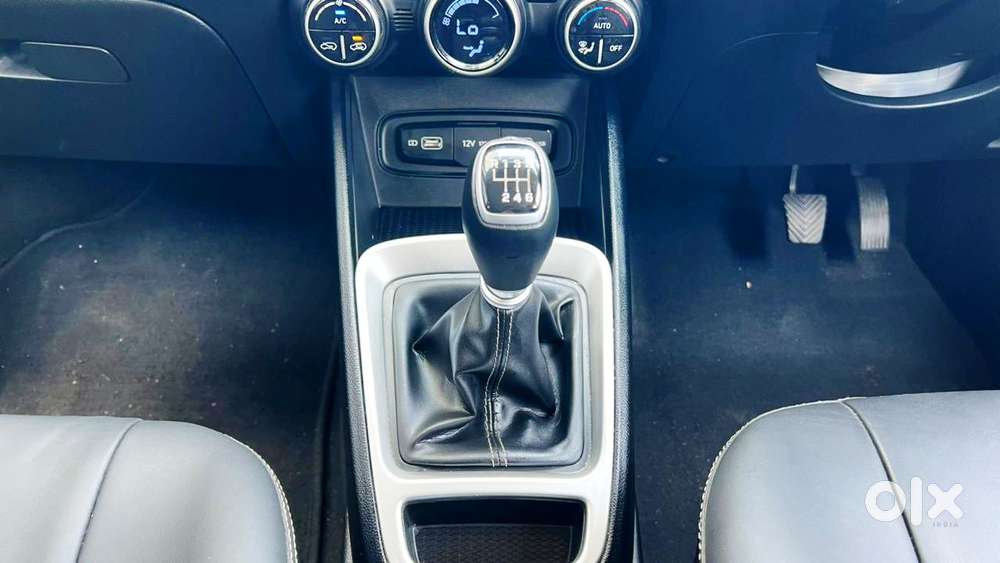 Hyundai Venue 1.0 Sx Turbo Imt, 2021, Petrol