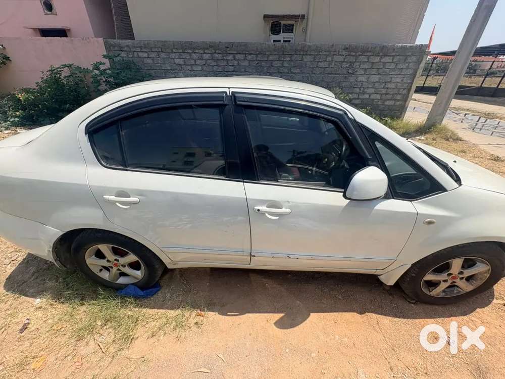 Maruti Suzuki Sx4 2008 With Leather Bsiii