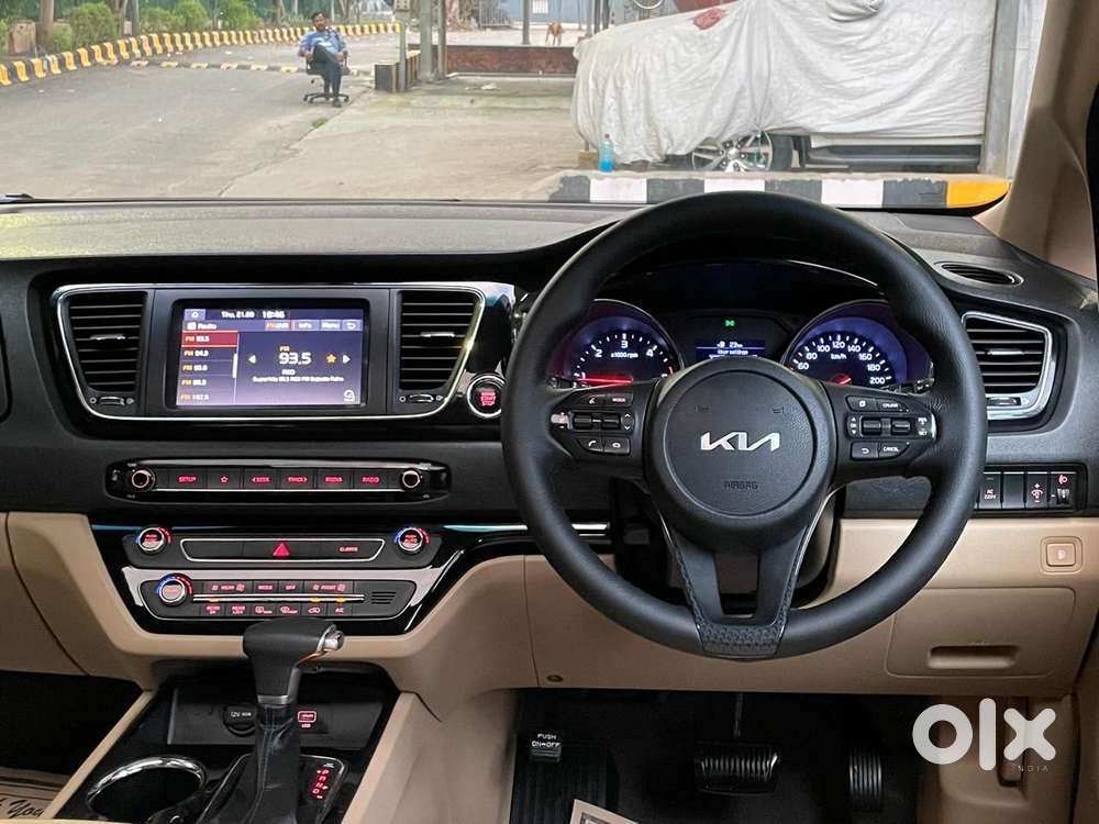 Kia Carnival Prestige, 2022, Diesel