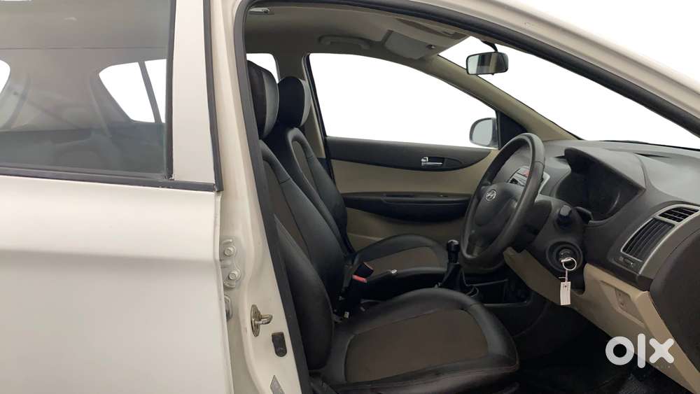 Hyundai I20 2012-2014 Magna Optional 1.2, 2014, Petrol