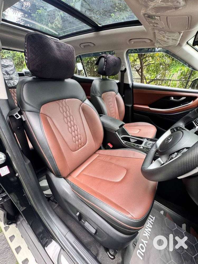 Hyundai Alcazar 2.0 Signature (o) Petrol At 7 Str, 2022, Petrol