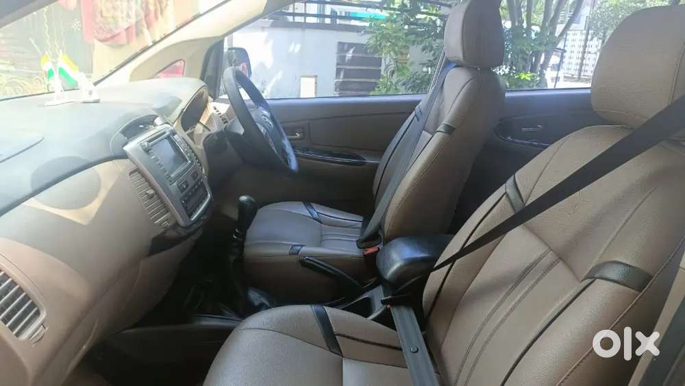 Toyota Innova 7 Str 2015