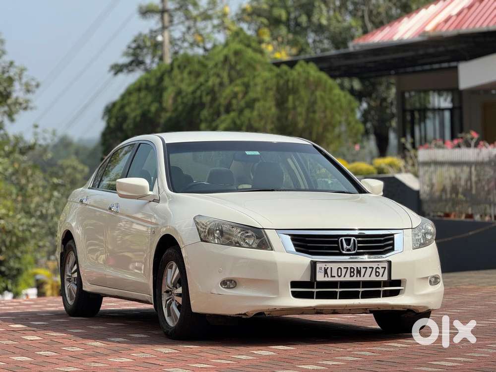 Honda Accord 2.4 Elegance Automatic, 2010, Petrol
