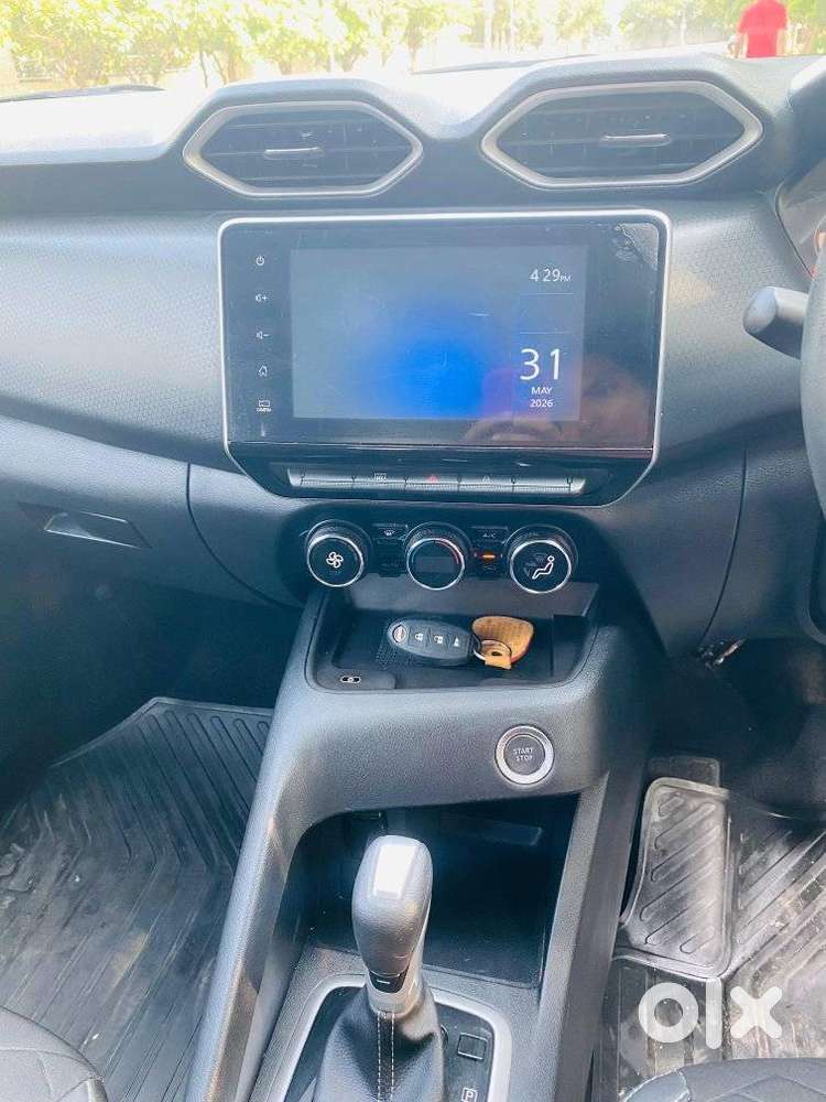 Nissan Magnite 1.0 Xv Turbo Cvt, 2022, Petrol