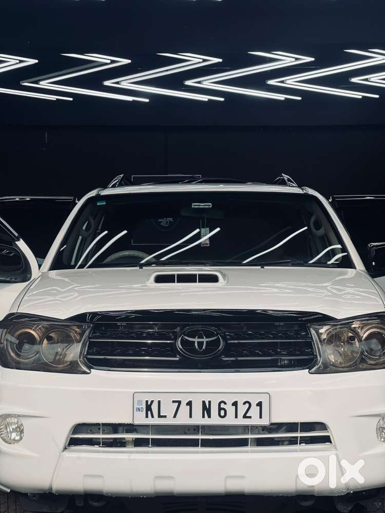 Toyota Fortuner Diesel Manual 2010