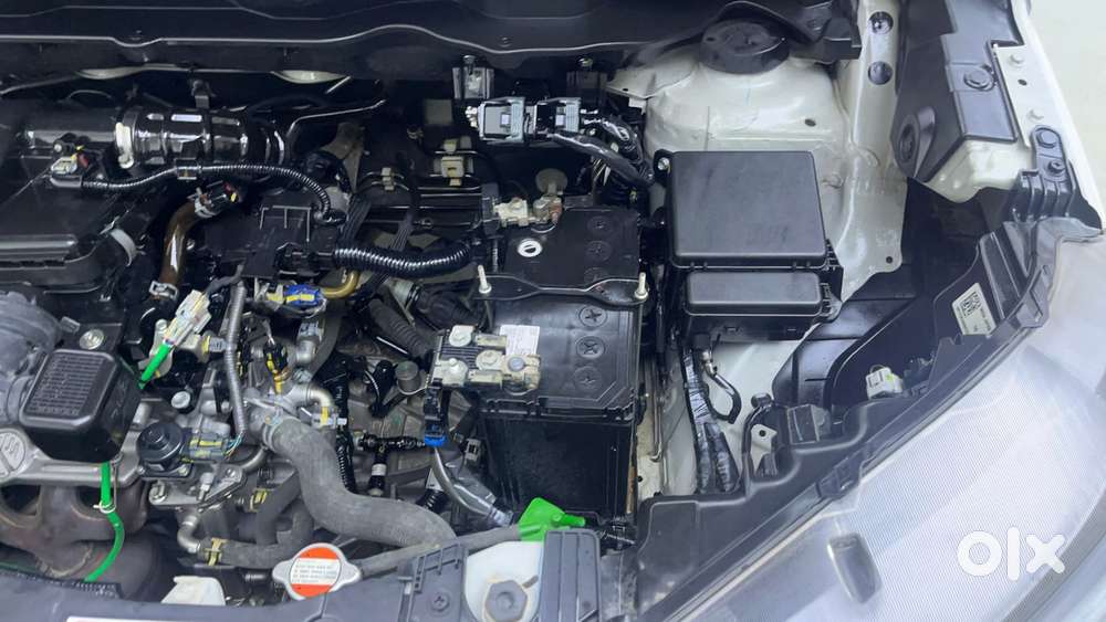 Maruti Suzuki Xl6 1.5 Alpha Mt, 2022, Petrol