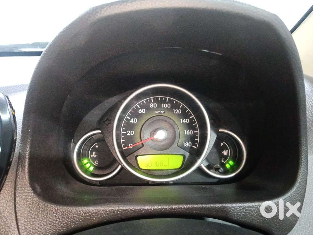 Hyundai Eon Magna +, 2013, Petrol