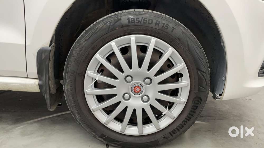Volkswagen Polo Petrol Comfortline 1.2l, 2015, Petrol