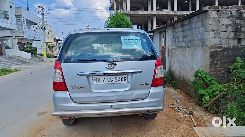 Toyota Innova 2009 Diesel 300000 Km Driven