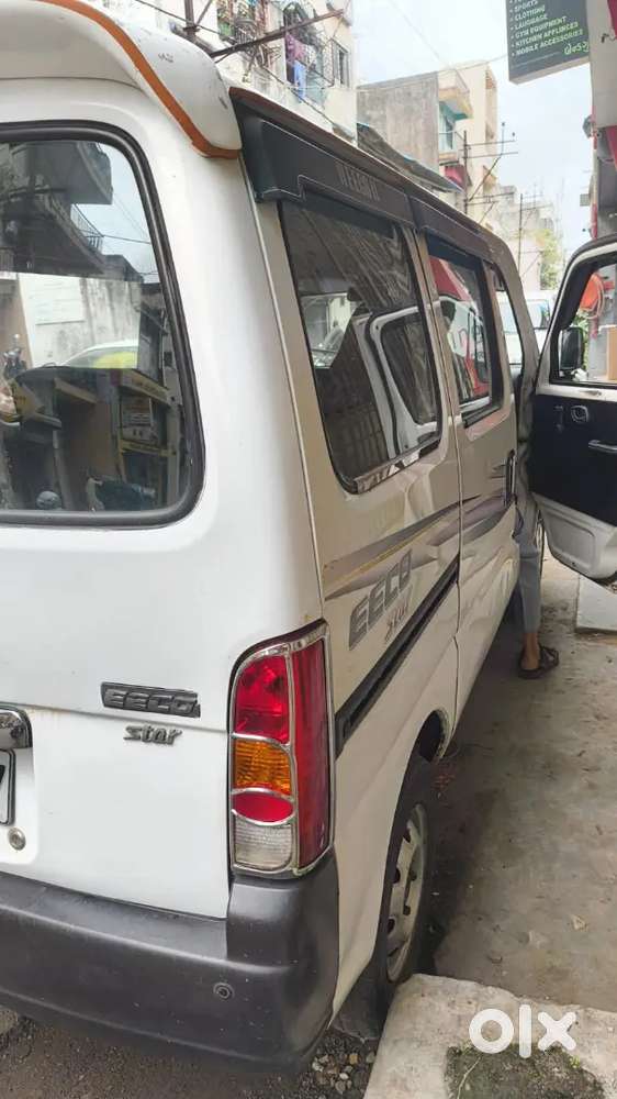 Maruti Suzuki Eeco 2016
