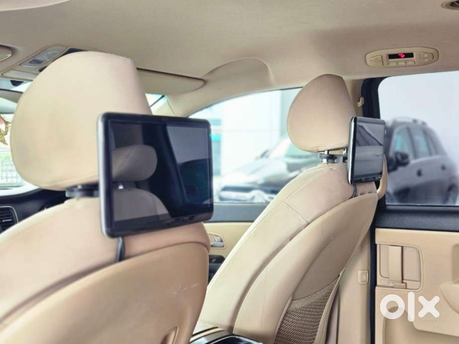 Kia Carnival Premium, 2020, Diesel