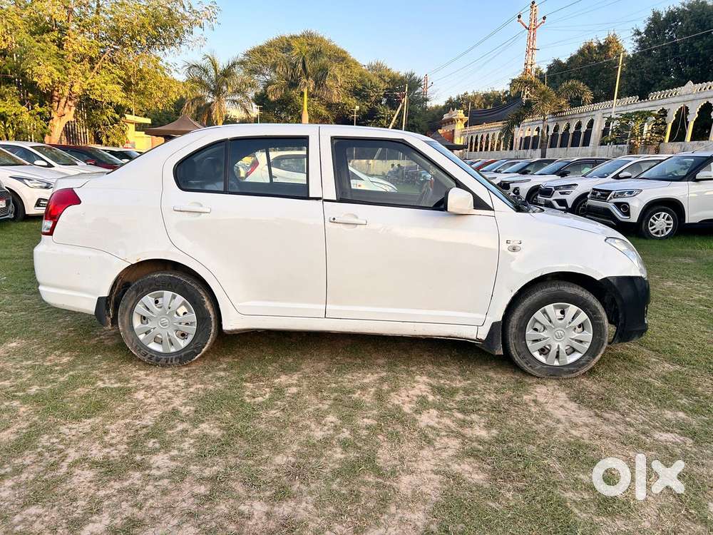 Maruti Suzuki Swift Dzire Tour Ldi, 2016, Diesel