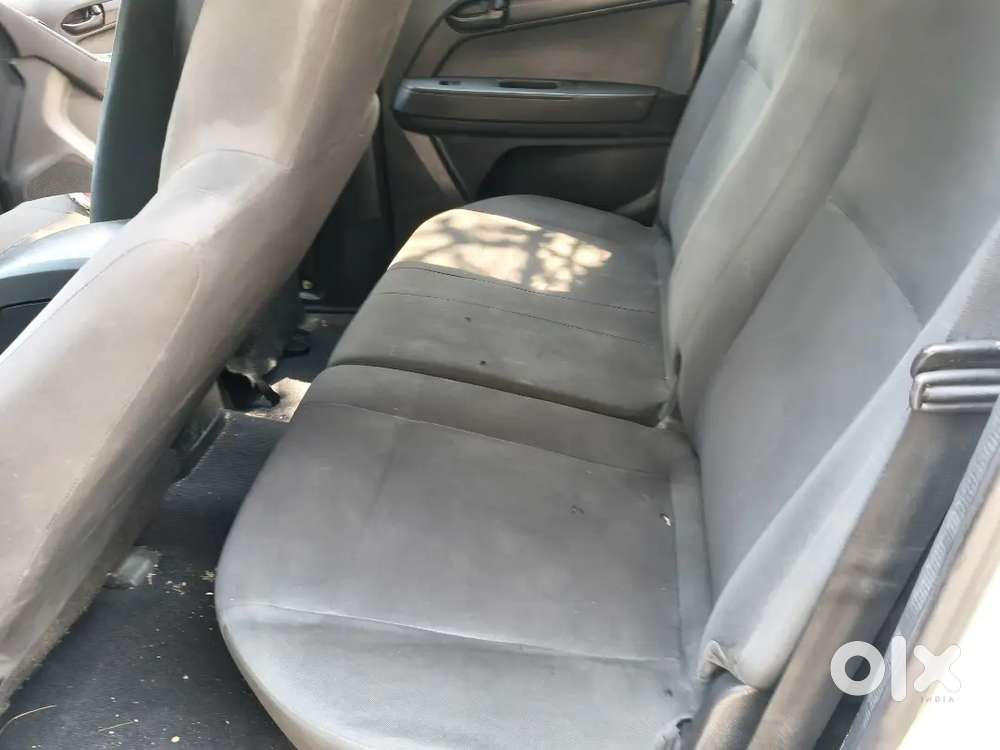 Isuzu D Max Camper Ac