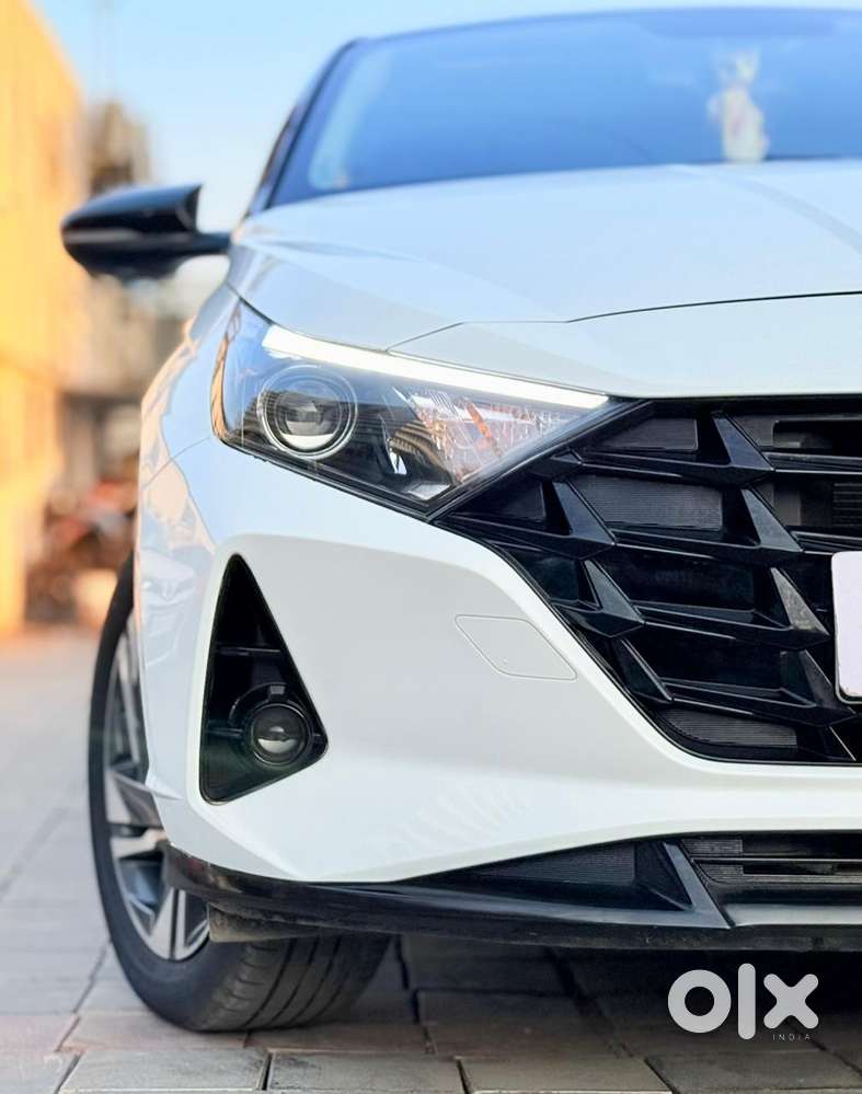 Hyundai I20 Asta (o) 1.2 Mt, 2021, Petrol