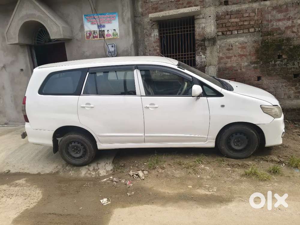 Toyota Innova Diesel 2015