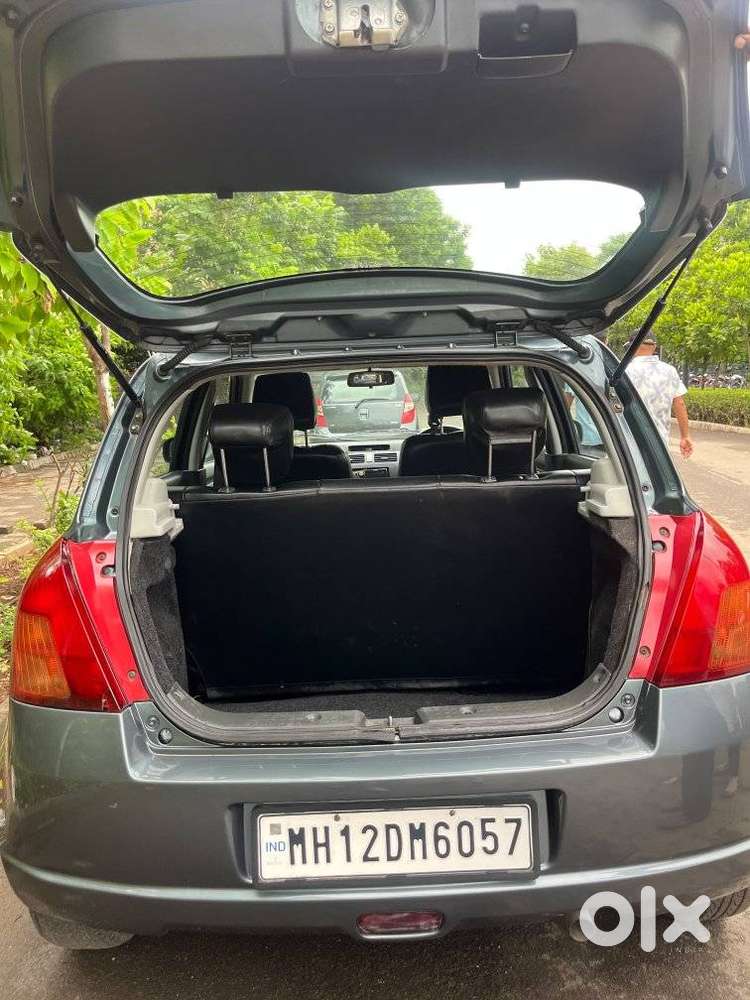 Maruti Suzuki Swift Zxi, 2007, Petrol