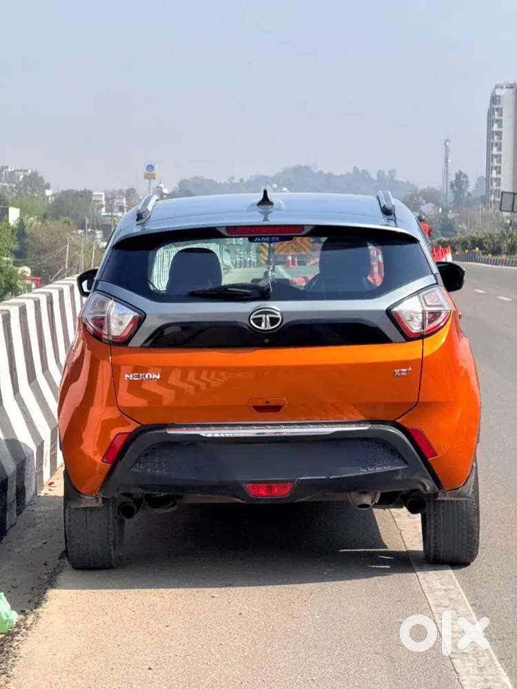 Tata Nexon 2018 Diesel 89756 Km Driven