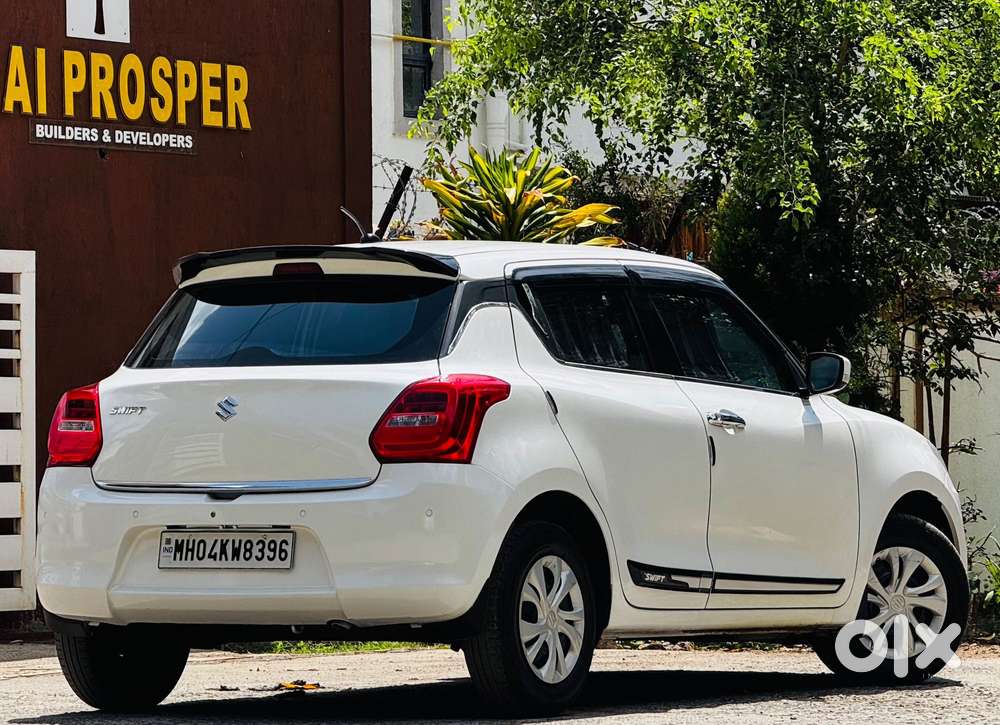 Maruti Suzuki Swift Vxi Optional, 2022, Petrol