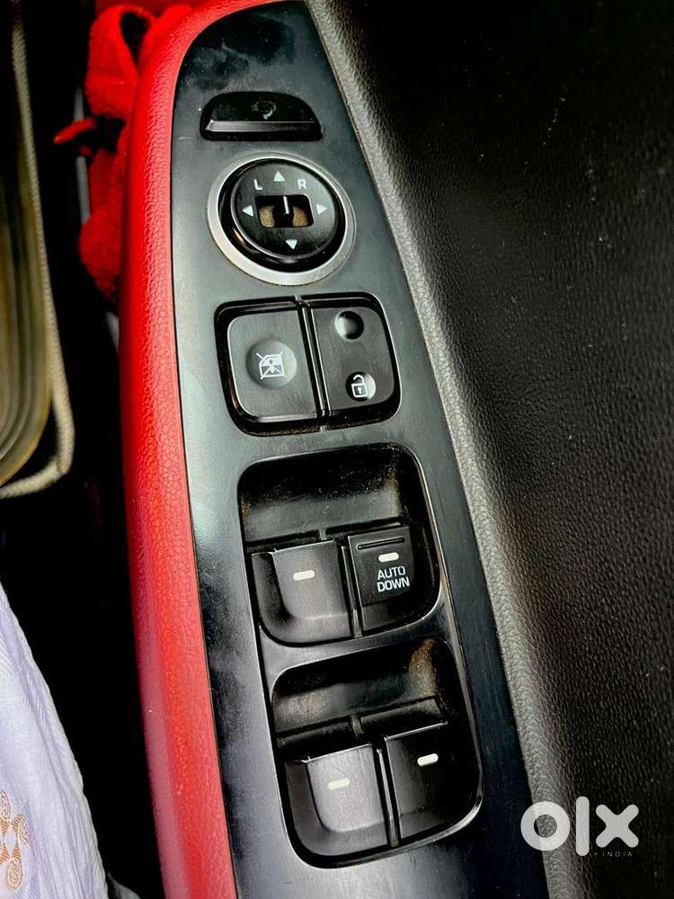 Hyundai Grand I10 1.2 Sportz  2016  42000 Km  First Owner  White