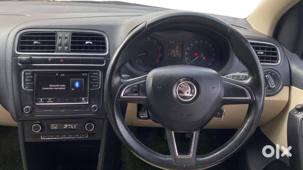 Skoda Rapid 1.6 Mpi Style, 2018, Petrol