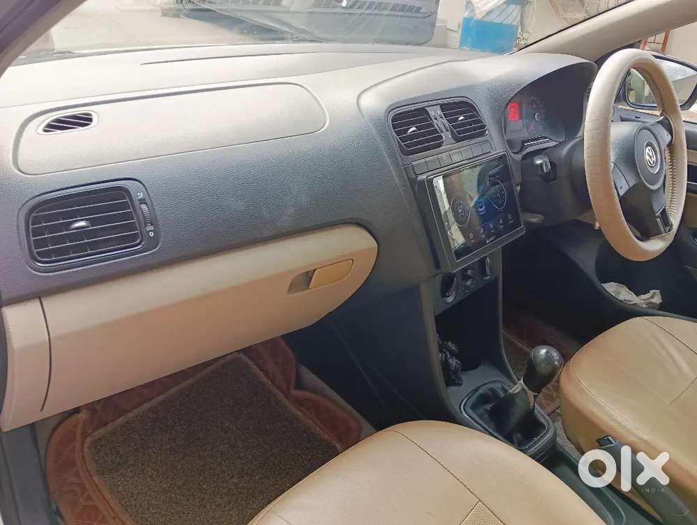 Volkswagen Polo 2012 Diesel 102000 Km Driven