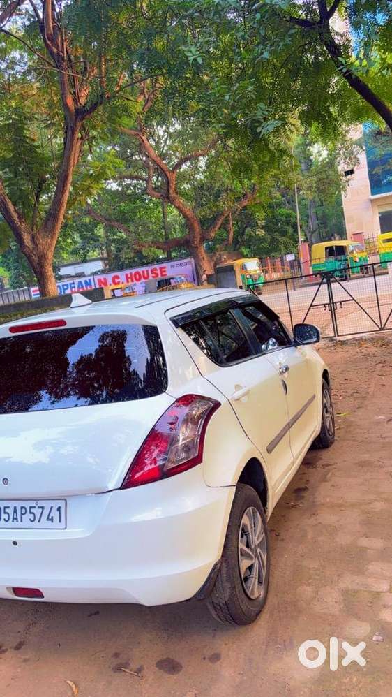 Maruti Suzuki Swift 2013 Diesel Well Maintained