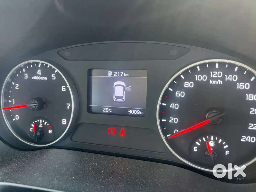 Kia Seltos Htx 1.5 Petrol Mt, 2023, Petrol