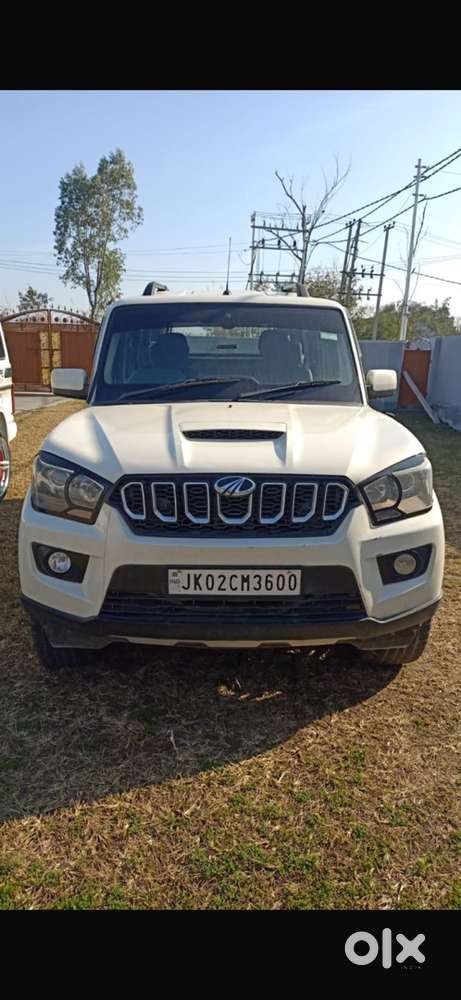 Mahindra Scorpio Classic 2021 Diesel 118000 Km Driven