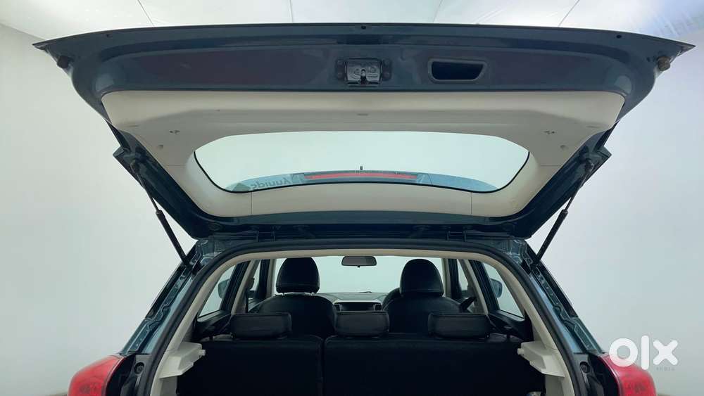 Mahindra Xuv300 W6, 2021, Petrol
