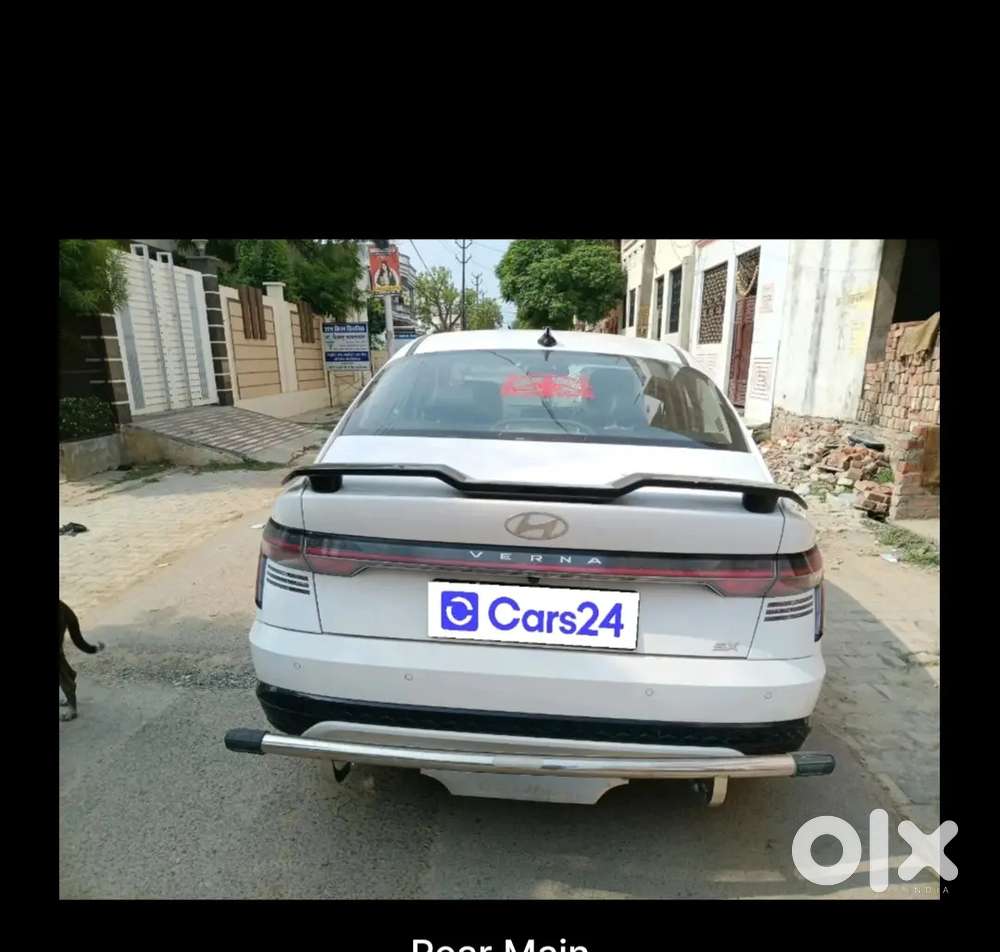 Hyundai Verna 2025 Petrol Well Maintained