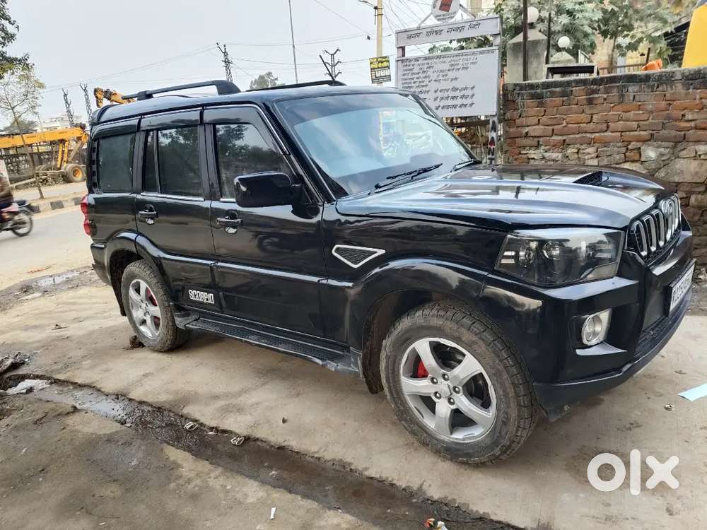 Mahindra Scorpio 2020 Diesel 130000 Km Driven