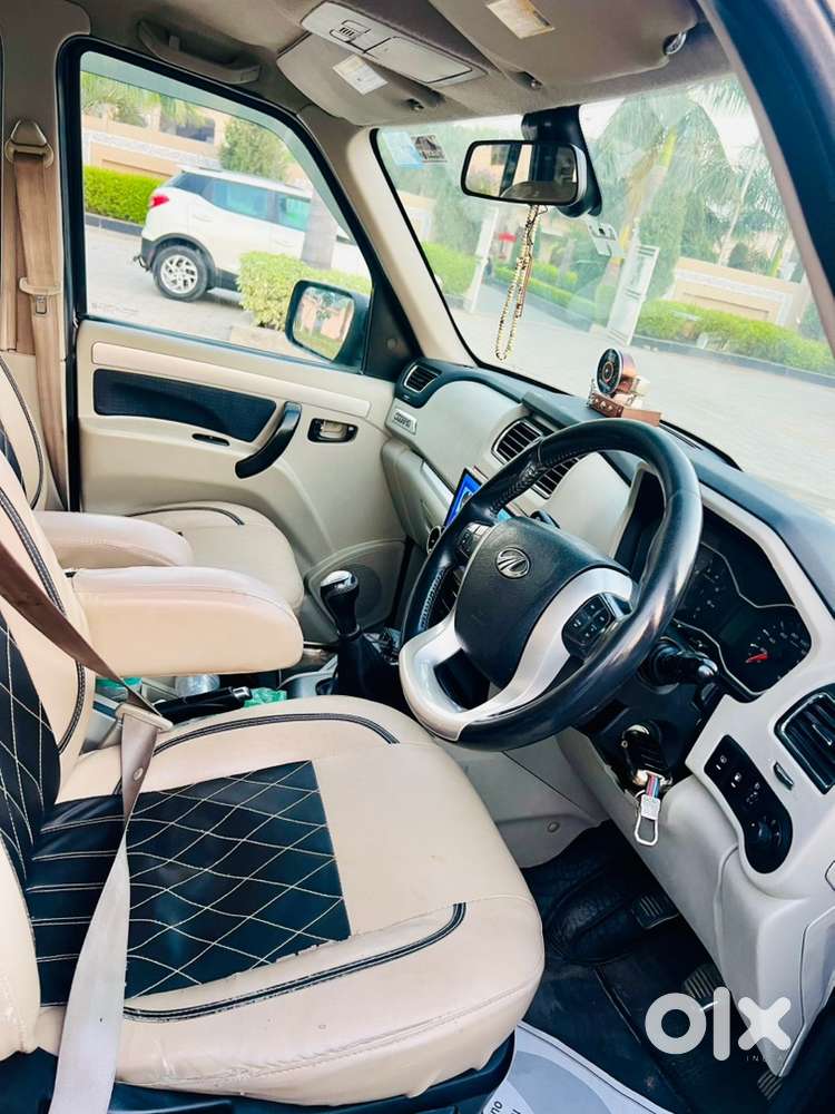 Mahindra Scorpio Classic 2017