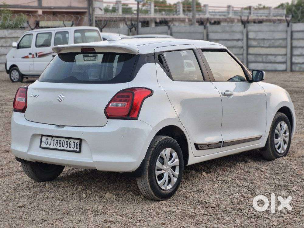 Maruti Suzuki Swift Vxi + Manual, 2021, Petrol
