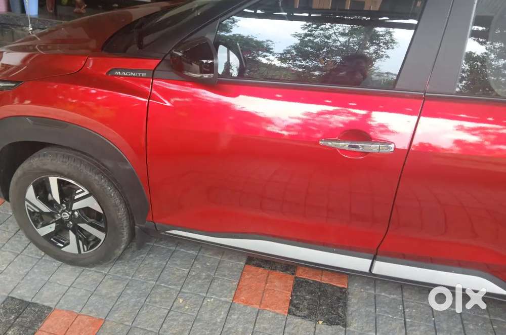 Nissan Magnite N-connecta 2025 നവംബർ