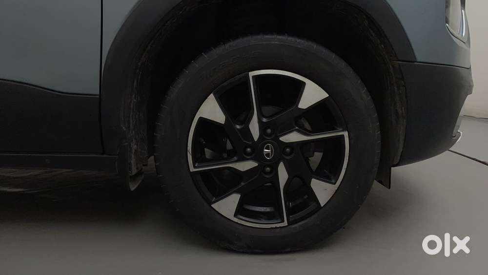 Tata Punch Creative Amt, 2022, Petrol