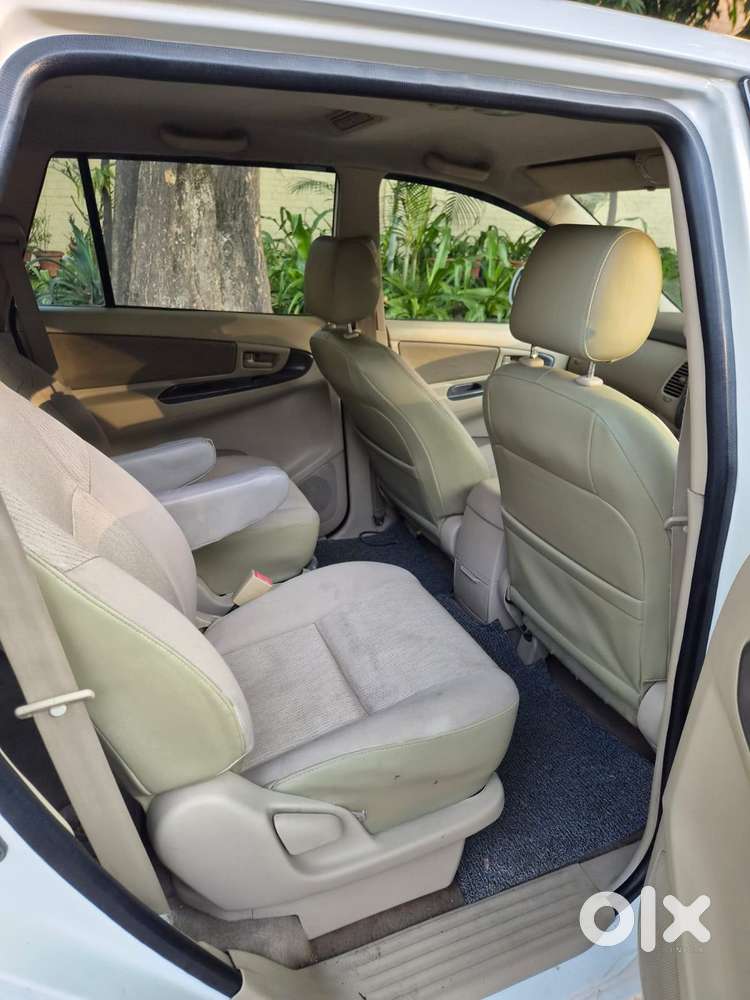 Toyota Innova 2.5 G (diesel) 7 Seater, 2007, Diesel