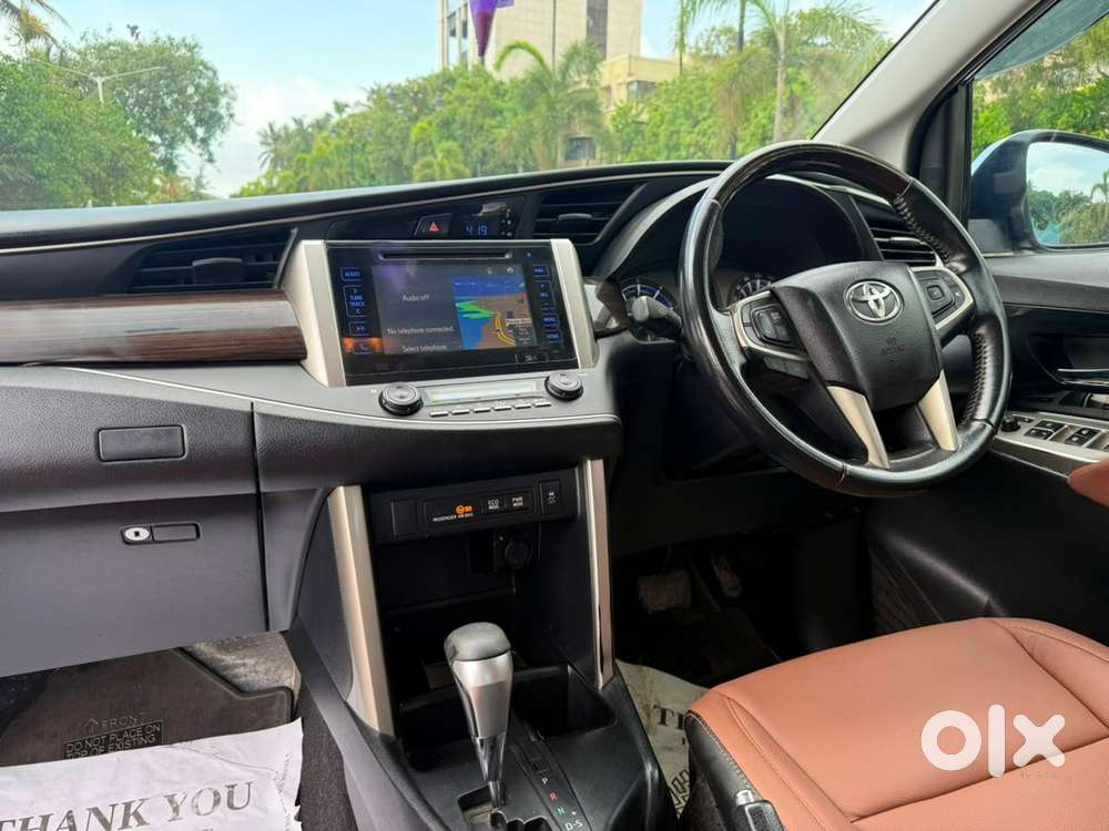 Toyota Innova Crysta Zx At 2016 Diesel Well Maintained