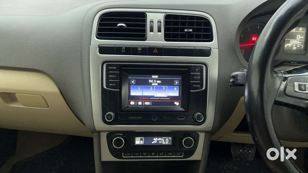 Volkswagen Vento 2013-2015 1.2 Tsi Highline At, 2016, Petrol