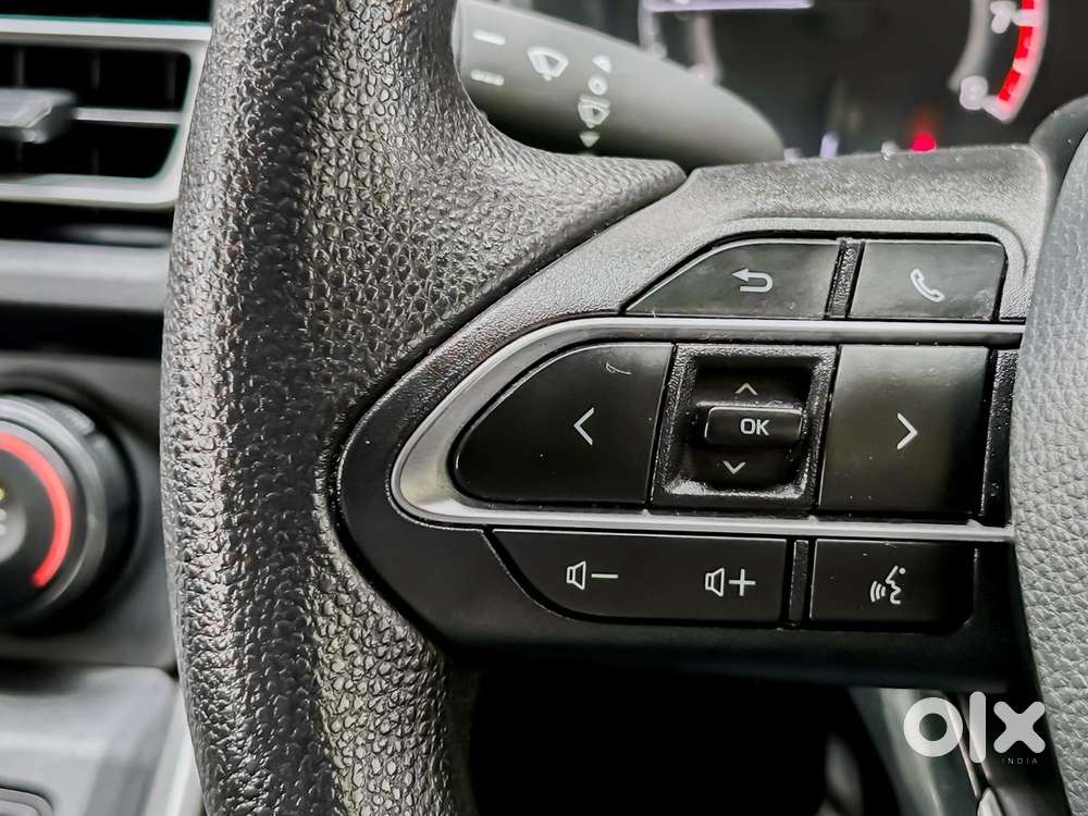 Toyota Innova Hycross 2.0 Gx 7 Str, 2025, Petrol