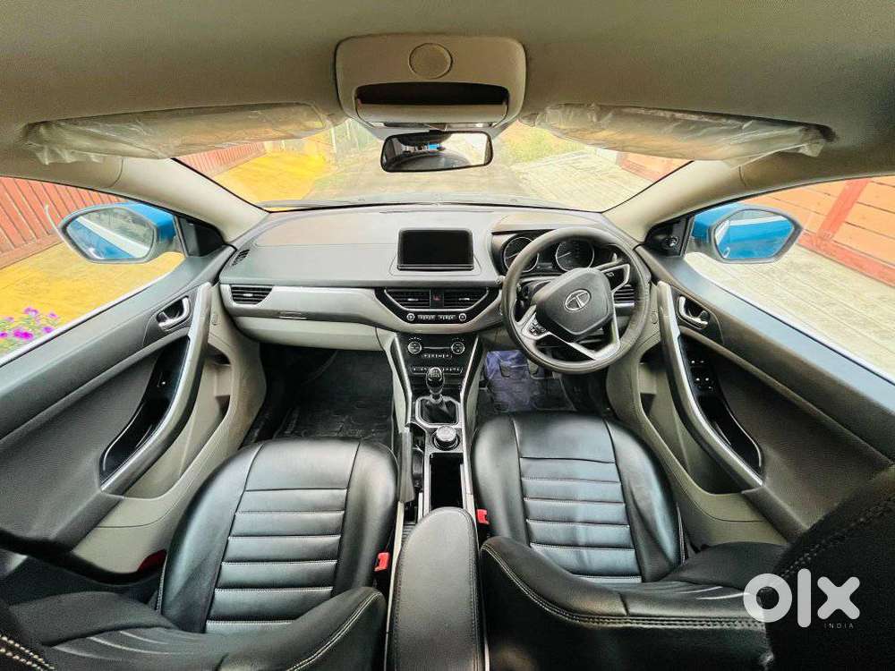 Tata Nexon 1.2 Revotron Xz Plus, 2017, Petrol