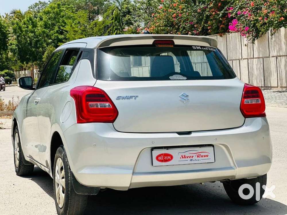 Maruti Suzuki Swift Vxi + Manual, 2018, Petrol